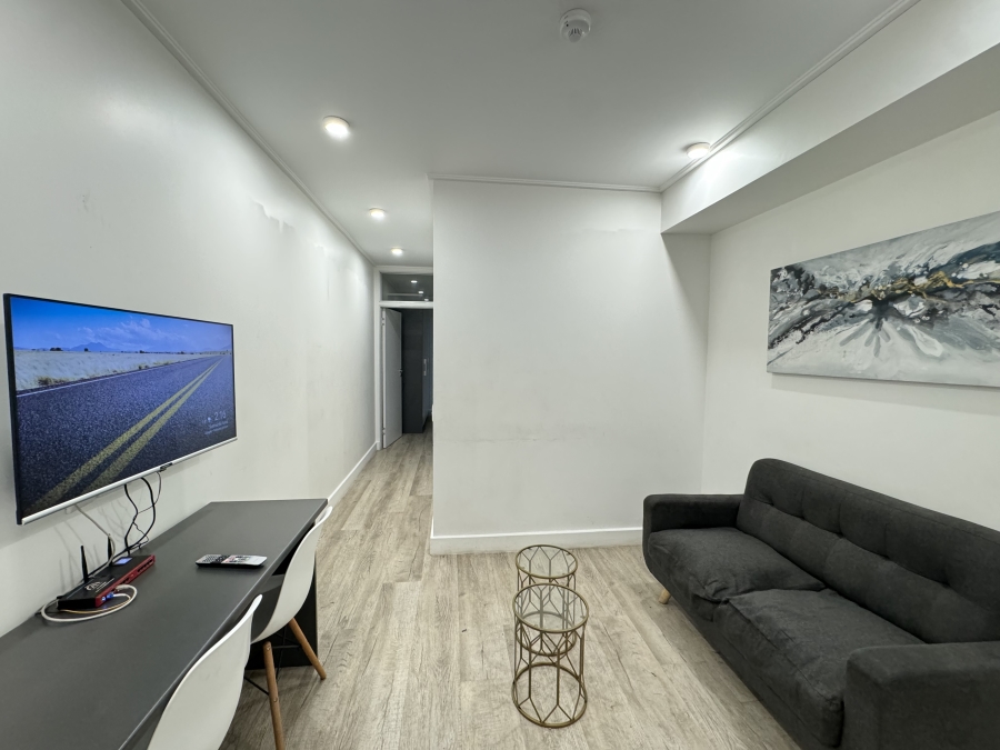 2 Bedroom Property for Sale in Woodstock Western Cape